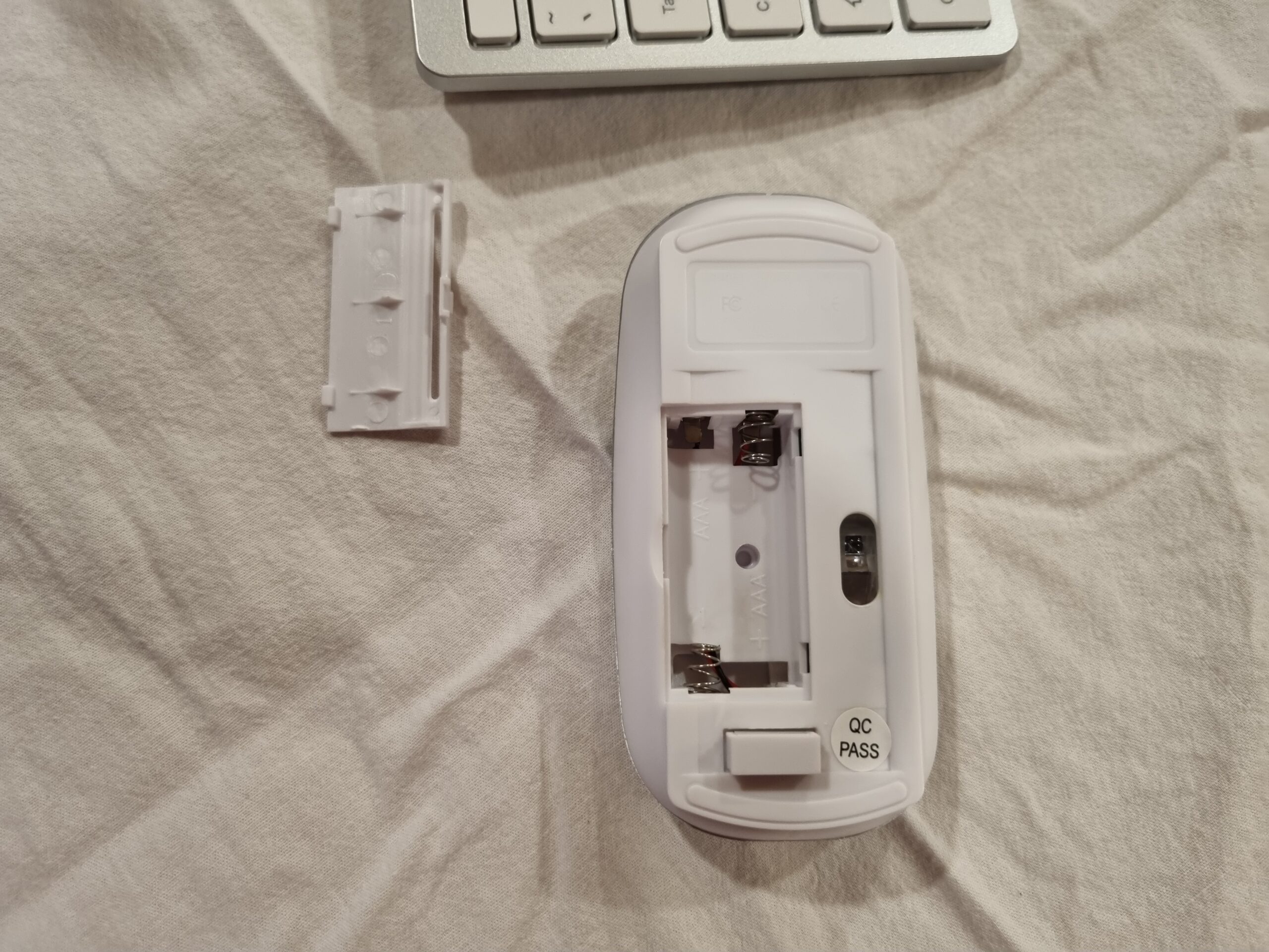 Ofurþunnt lyklaborð og mús sett - Image 10