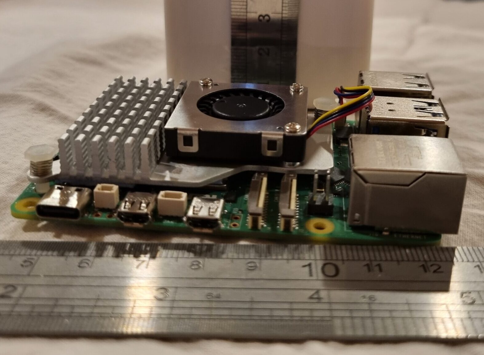 Opinber virkur kælir fyrir Raspberry Pi