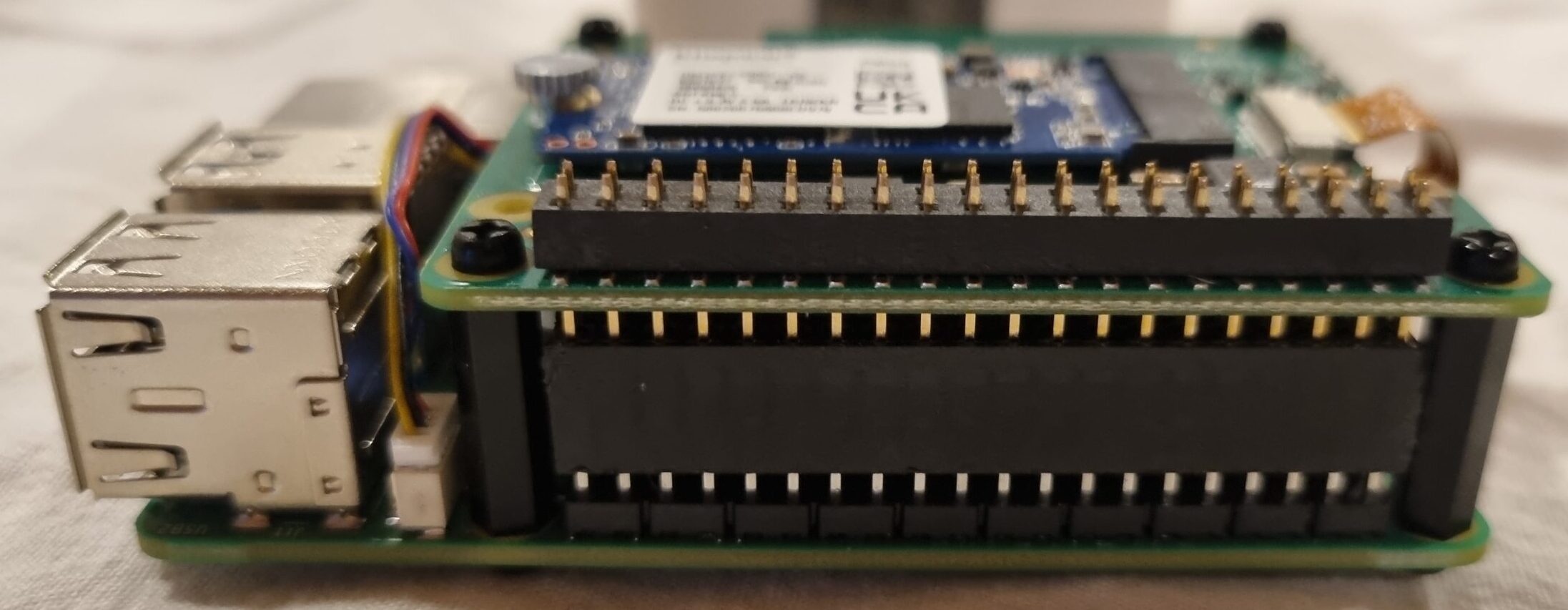 Opinber Raspberry Pi M.2 HAT