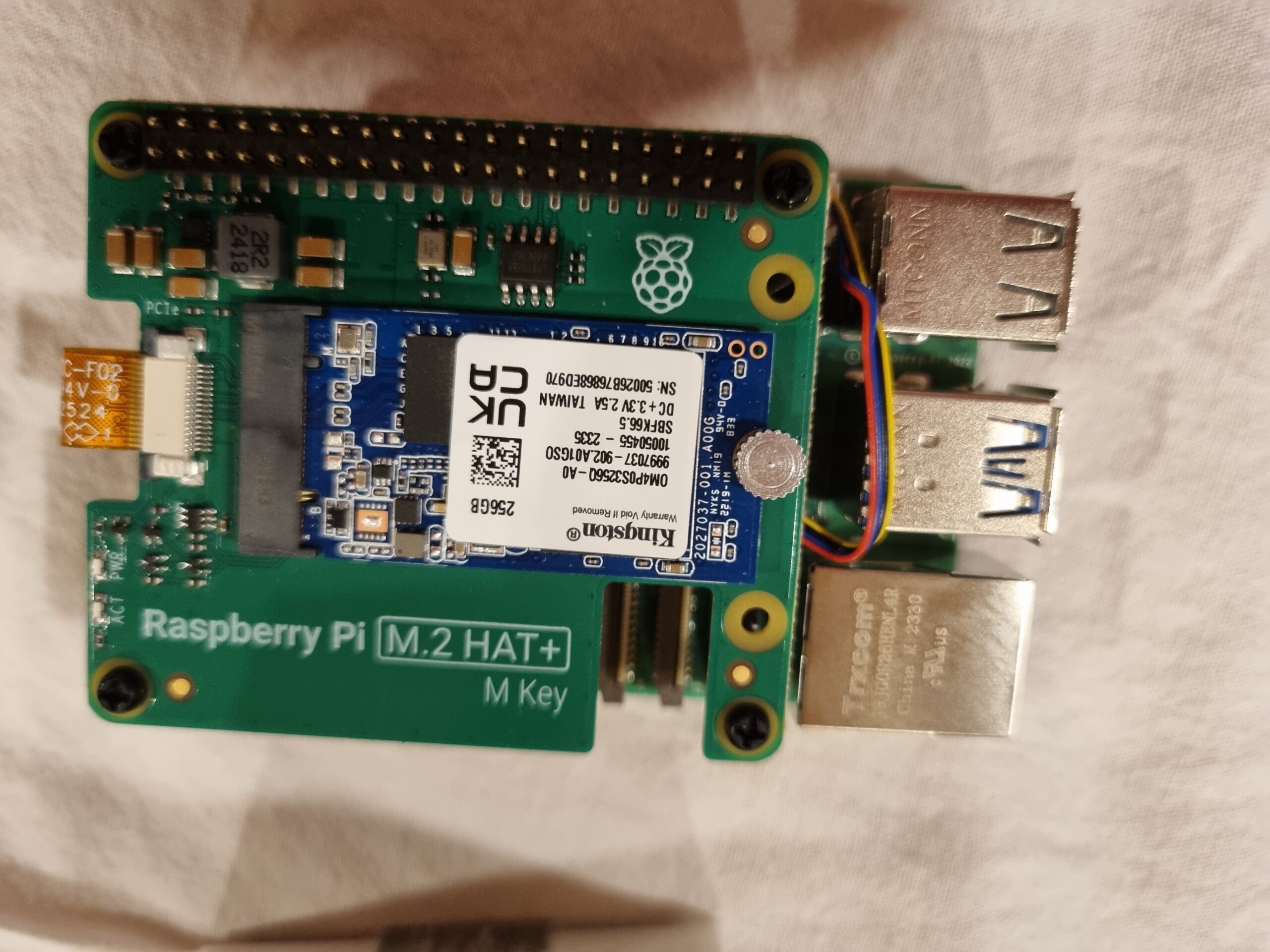 Opinber Raspberry Pi M.2 HAT